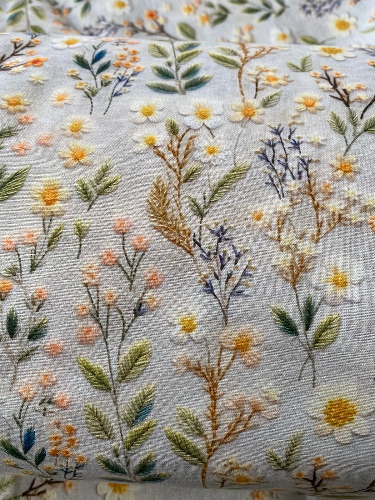 Tricoline 100% Algodón - 3D015 Floral fondo Claro (50 x 150)