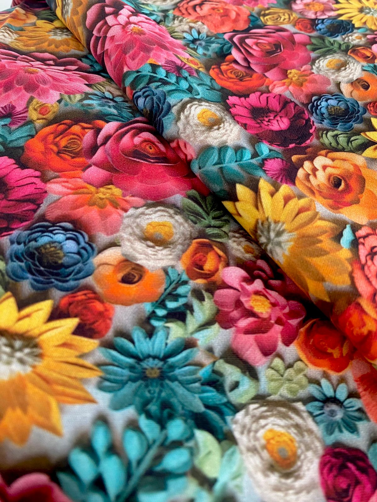 Tricoline 100% Algodón - 3D024 Floral RB Reales 2 (50 x 150)