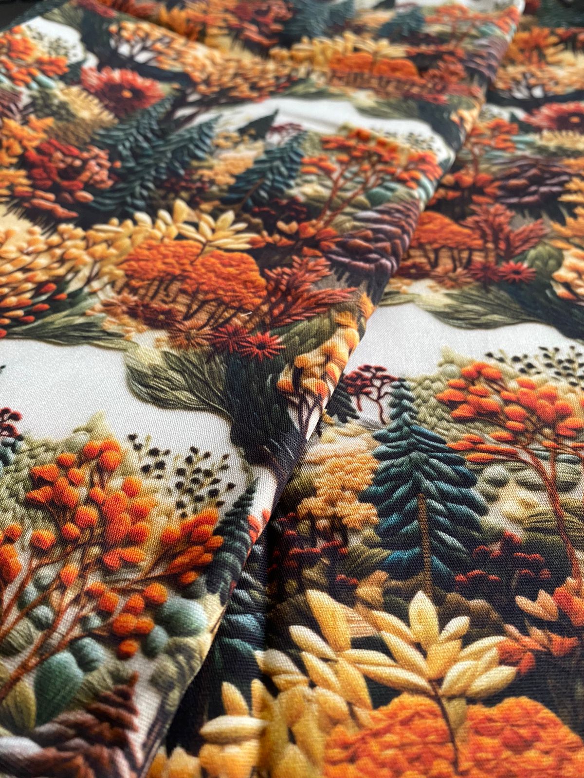 Tricoline 100% Algodón - 3D011 Floral Bosque Otoñp (50 x 150)