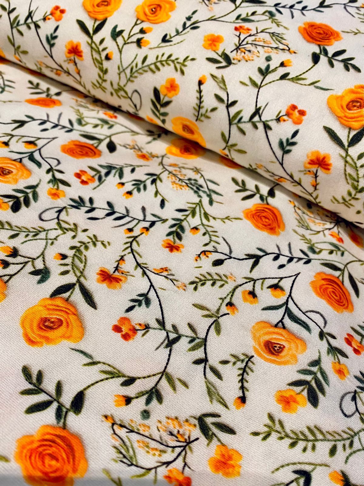 Tricoline 100% Algodón - 3D022 Floral RB claro 3 (50 x 150)