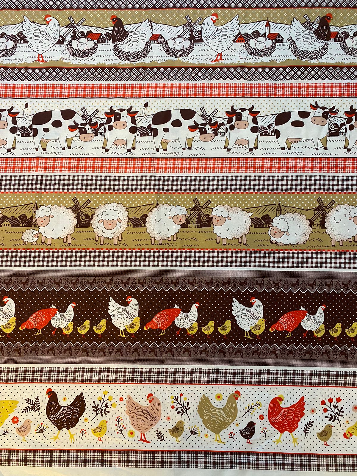 Tricoline 100% Algodón - CN008 Cenefas Gallina Granja Cafe (50 x 150)