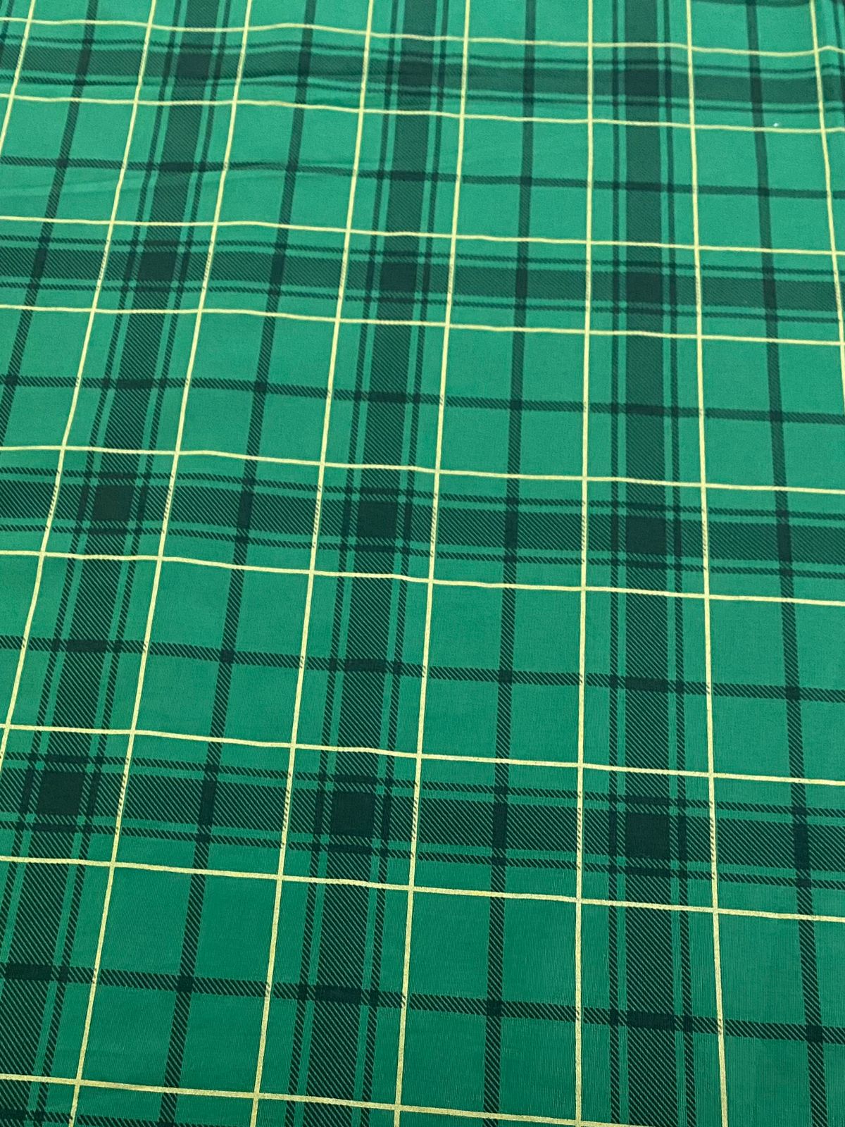 Tricoline 100% Algodón - NV005 Navidad Cuadrille fondo Verde (50 x 150)