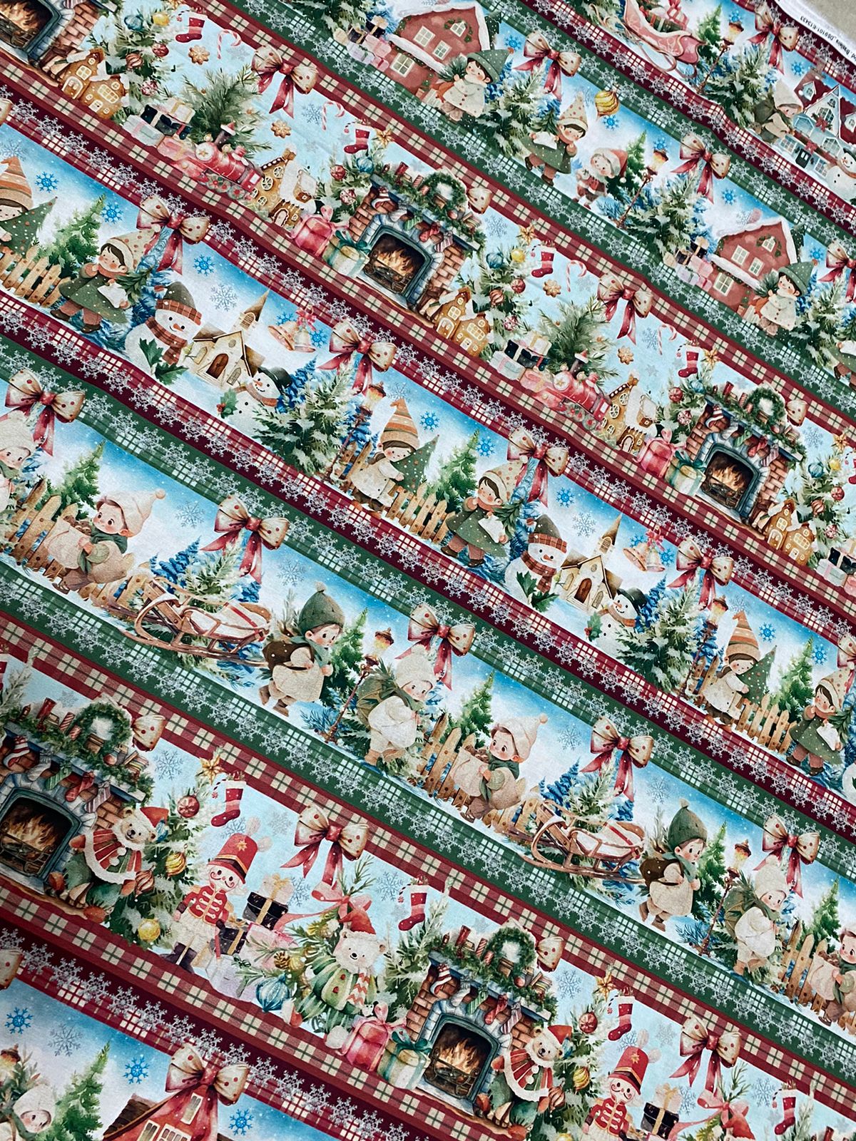 Tricoline 100% Algodón - CN015 Cenefas Navidad 2 (50 x 150)