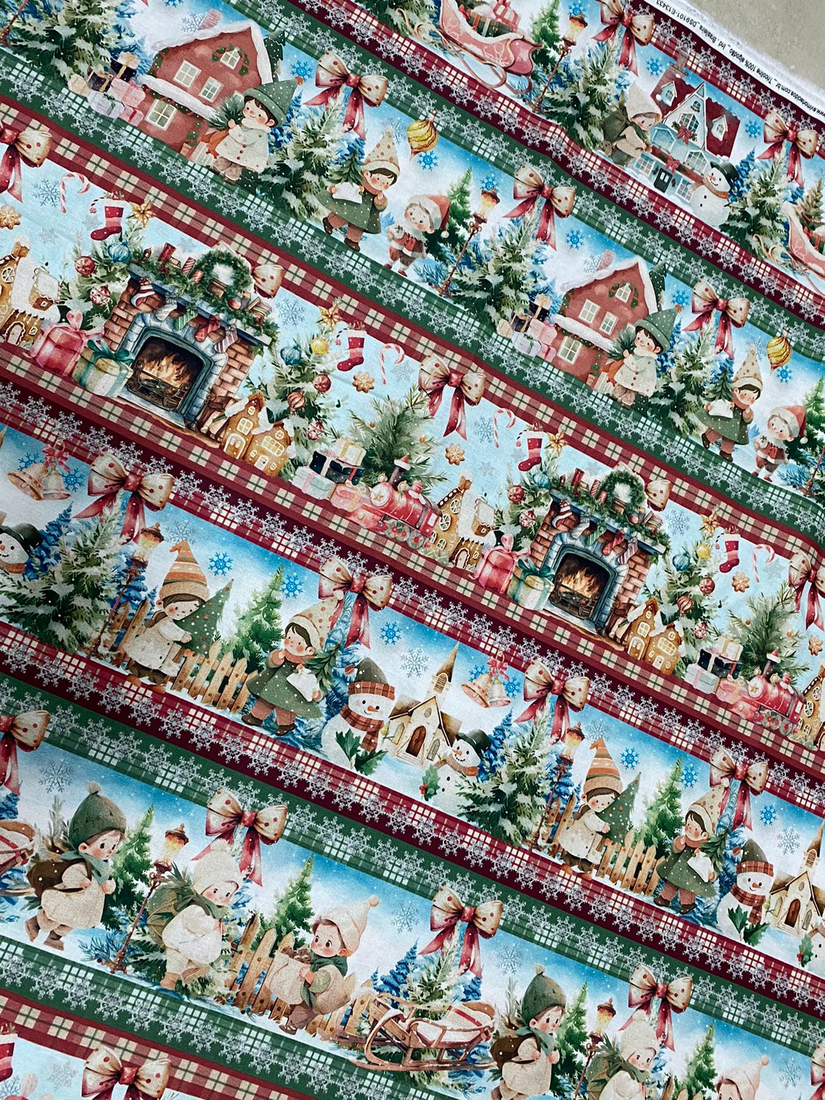 Tricoline 100% Algodón - CN015 Cenefas Navidad 2 (50 x 150)