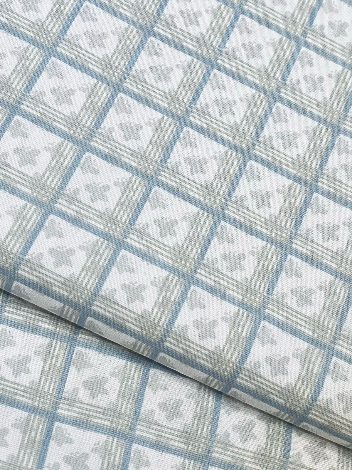 Tricoline 100% Algodón - TT094 Tinto Cuadrille Color blanco celeste (50 x 150)