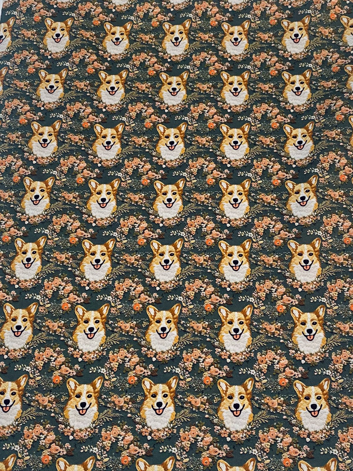 Tricoline 100% Algodón - 3D044 Personaje Perro Corgi (50 x 150)