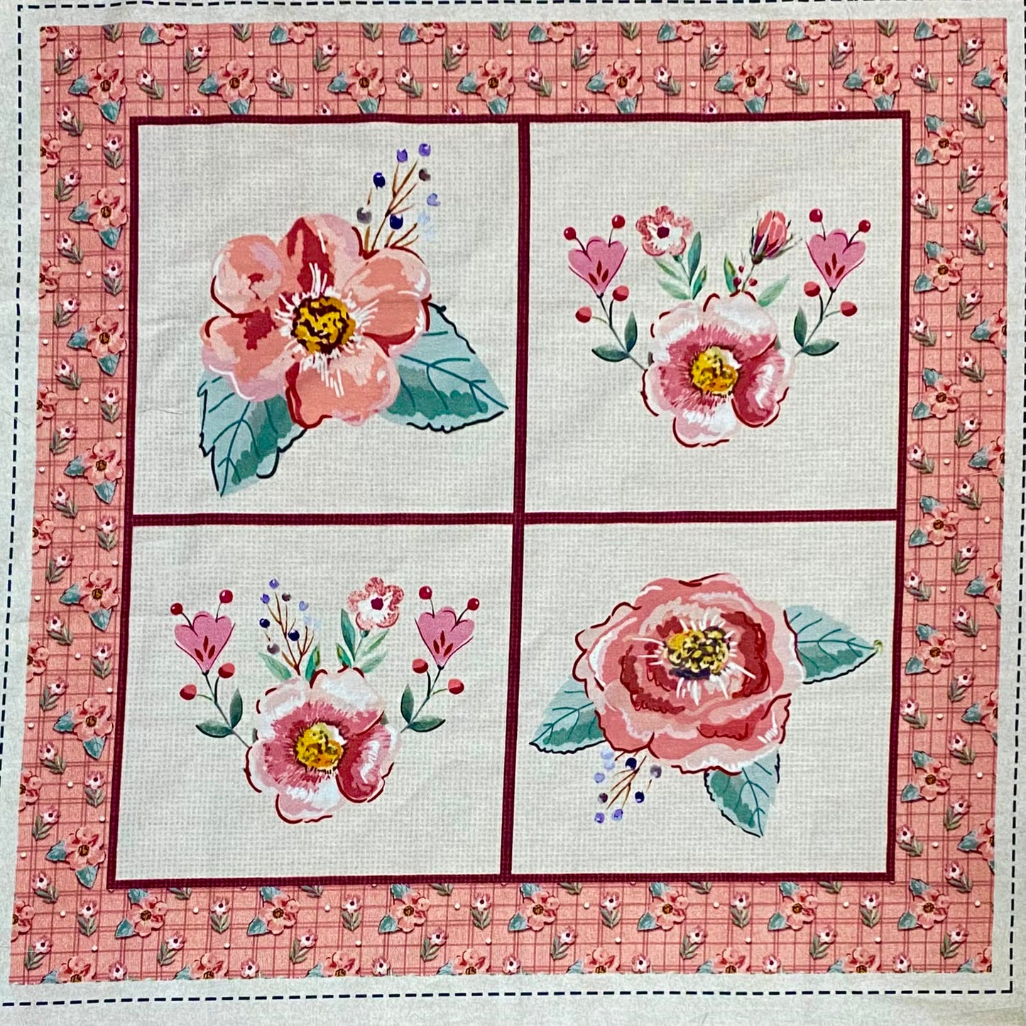 Tricoline 100% Algodón - PT109 Patrón Panel Requinte 1 (45 x 45)