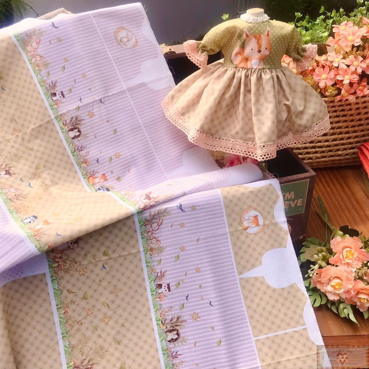 Tricoline 100% Algodón  - CP025 Patrón vestido muñeca Bosque (60 x 150) **PRE VENTA**