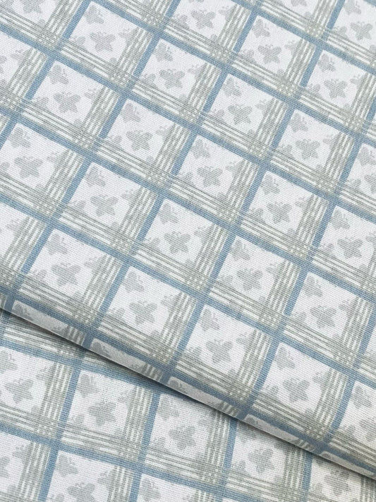 Tricoline 100% Algodón - TT094 Tinto Cuadrille Color blanco celeste (50 x 150)