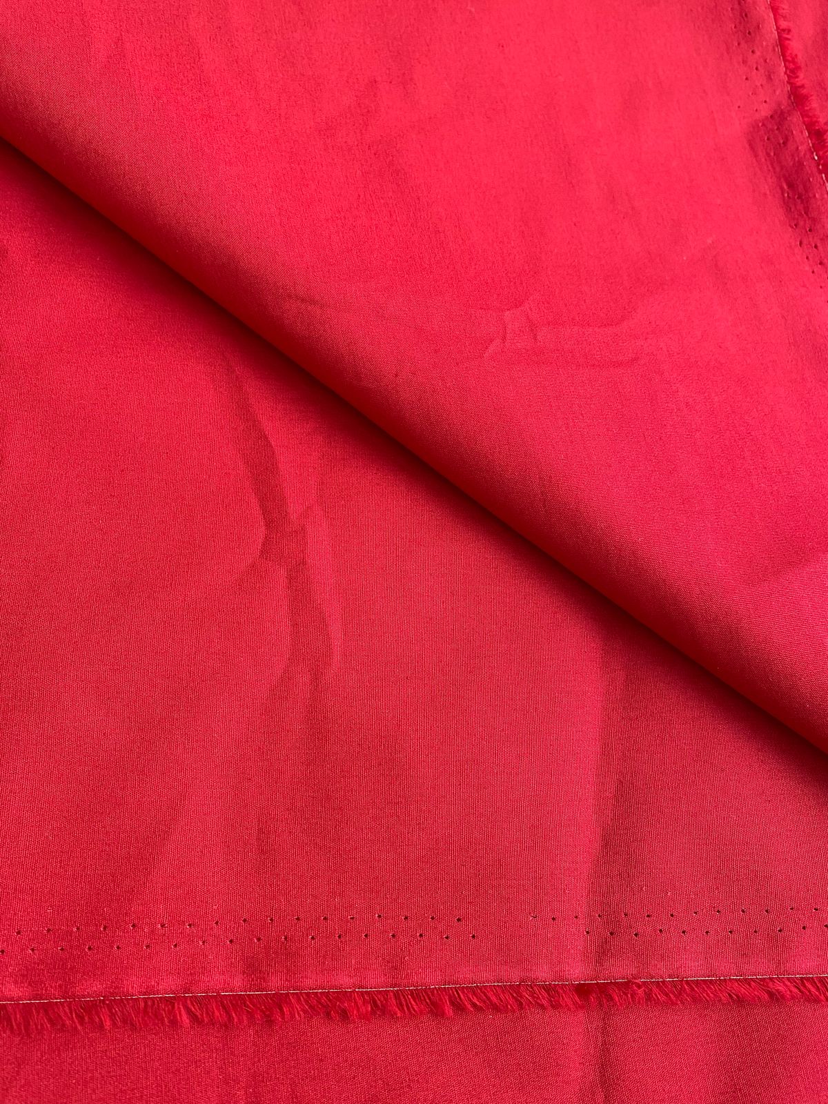 Tricoline 100% Algodón - TT099 Tinto Liso Rojo (50 x 150)