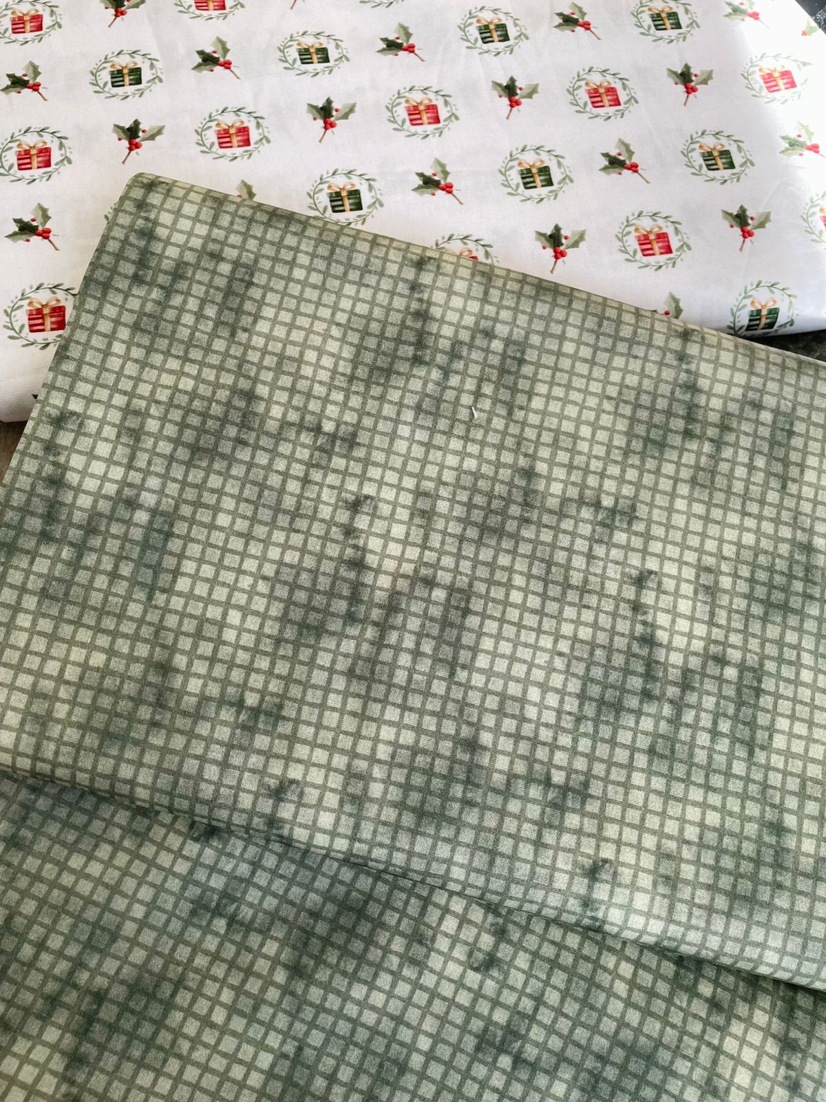 Tricoline 100% Algodón - NV021 Navidad Cuadrille Verde Fuxicos (50 x 150)