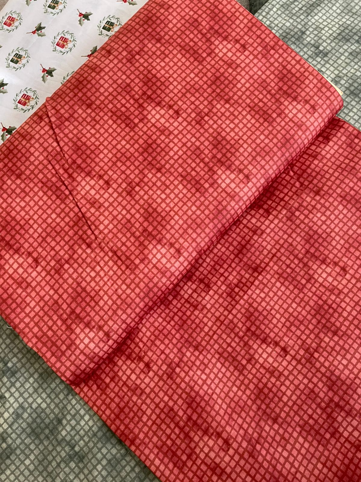 Tricoline 100% Algodón - NV020 Navidad Cuadrille Rojo Fuxicos (50 x 150)