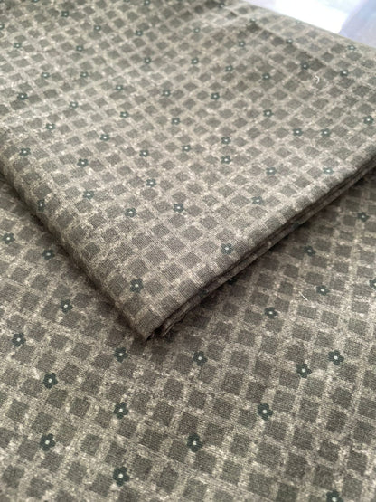 Tricoline 100% Algodón - EX051 Exclusiva cuadrille florecitas Verde Oliva Fuxicos (50 x 150)