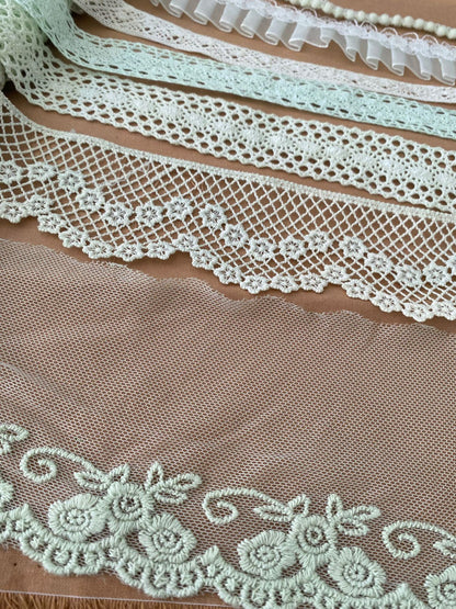 Kit 7 Encajes Variados CP006 - Color Verde Claro (14 Metros total)