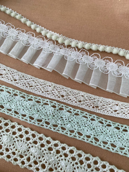 Kit 7 Encajes Variados CP006 - Color Verde Claro (14 Metros total)