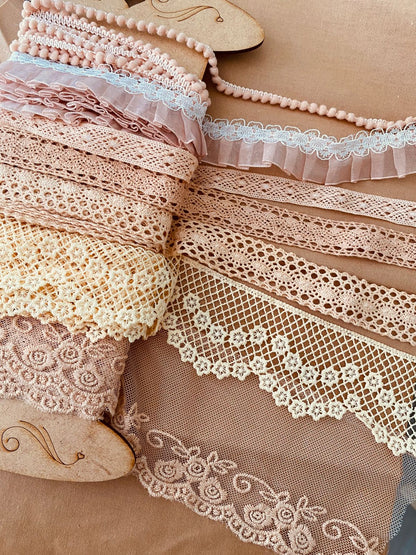 Kit 7 Encajes Variados CP009- Color Rosa Palo (14 Metros total)