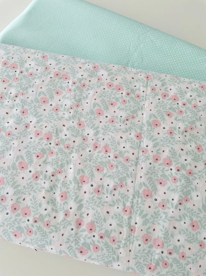 Tricoline 100% Algodón - TT028 Tinto Floral Rosa FM (50 x 150)