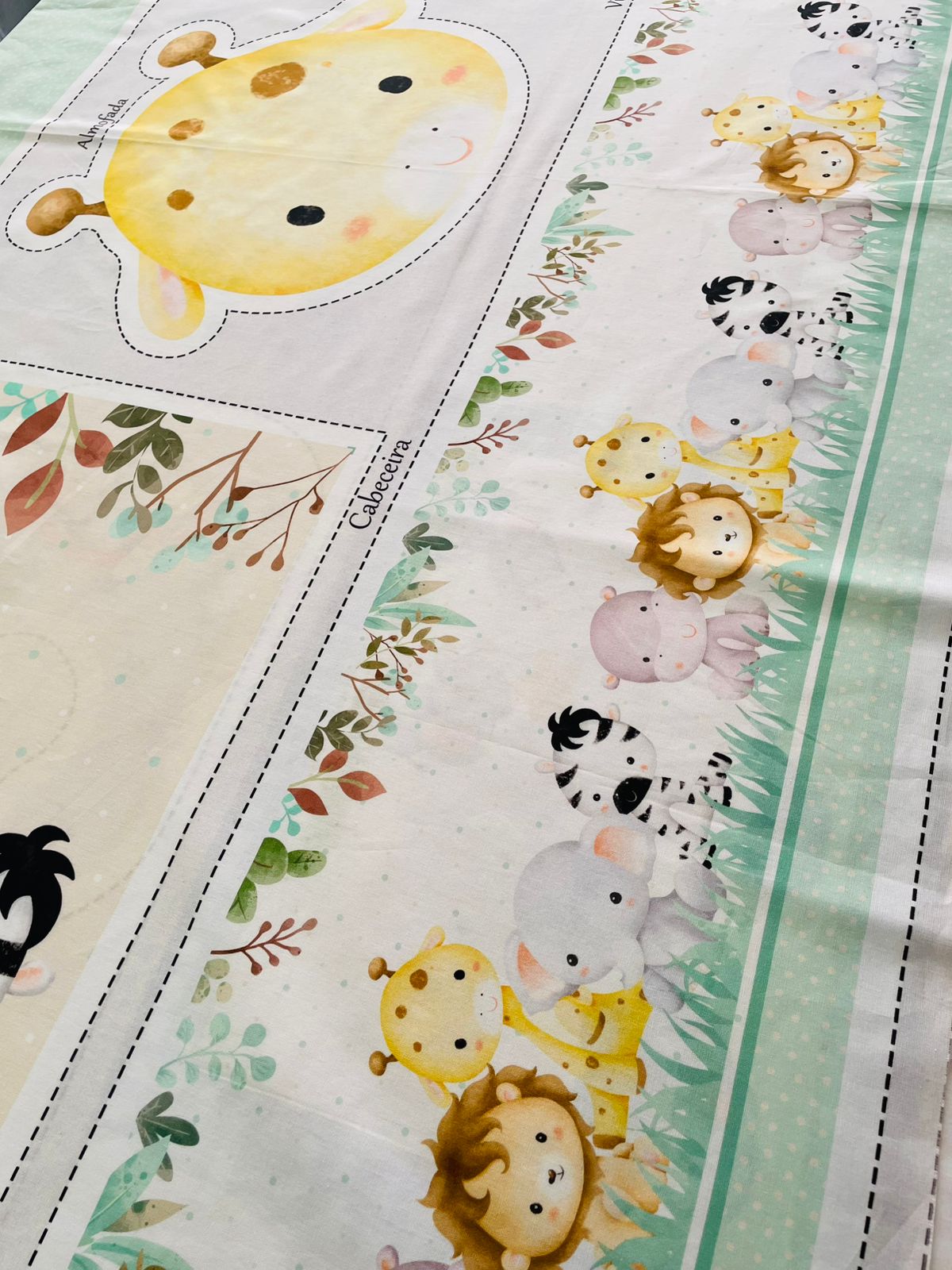 Tricoline 100% Algodón  - PT098 Patrón Panel kit Cuna Animalitos (99 x 150)
