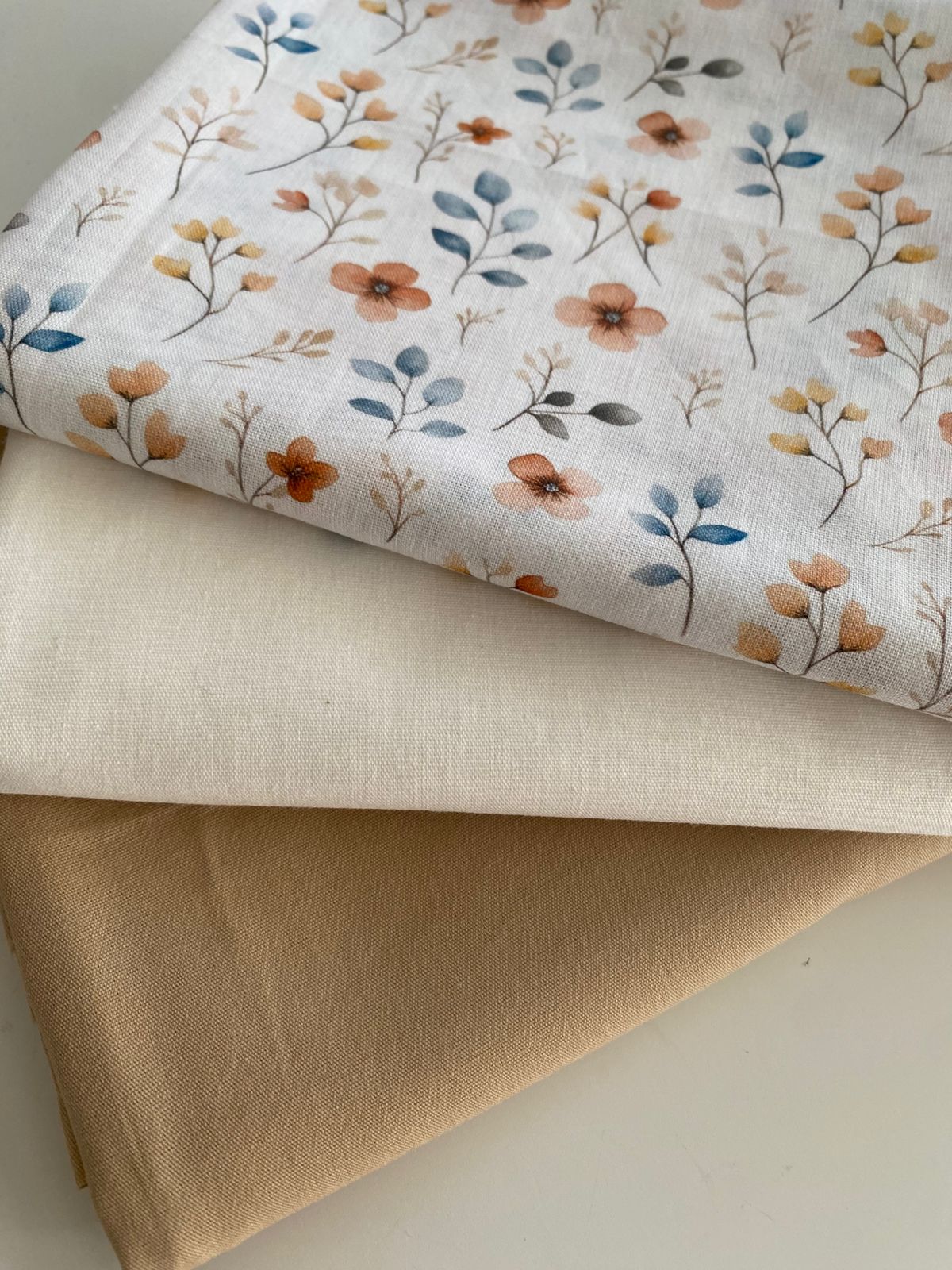 Tricoline 100% Algodón - EX010 Exclusiva Florecitas Country 2 (50 x 150)