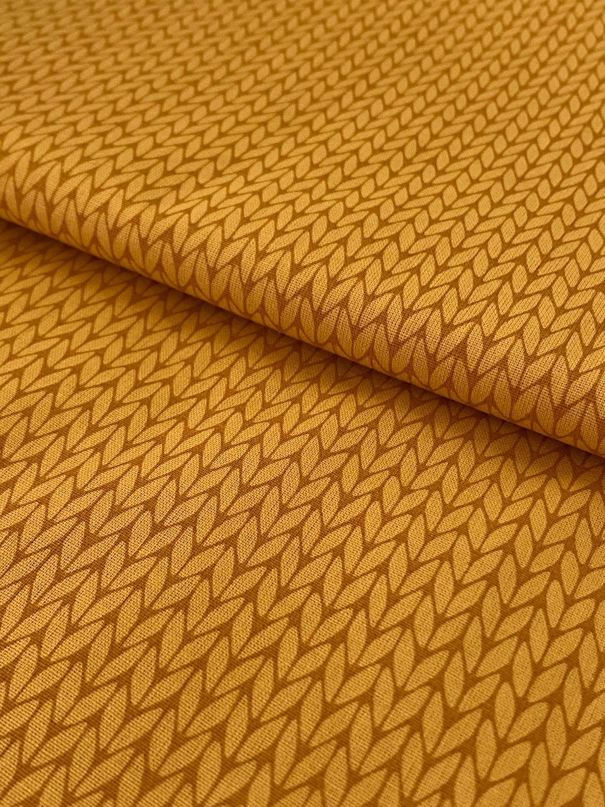 Tricoline 100% Algodón - TT115 Tinto Amarillo Trenzas mostaza (50 x 150)