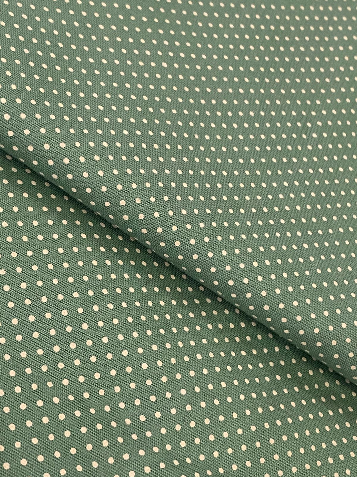 Tricoline 100% Algodón - TT119 Tinto puntitos Verde Viejo (50 x 150)