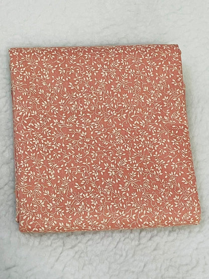 Tricoline 100% Algodón - TT003 Tinto hojitas Rosa Viejo (50 x 150)