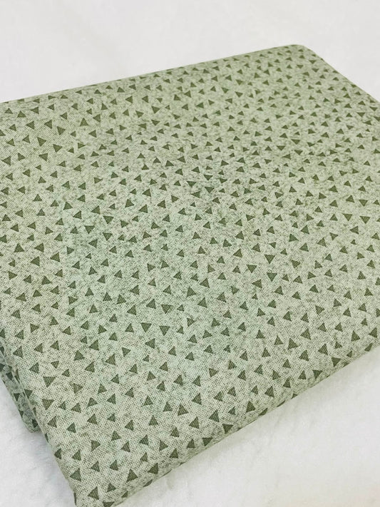 Tricoline 100% algodón - TT012 Tinto Compose triangulo Verde (50 x 150)