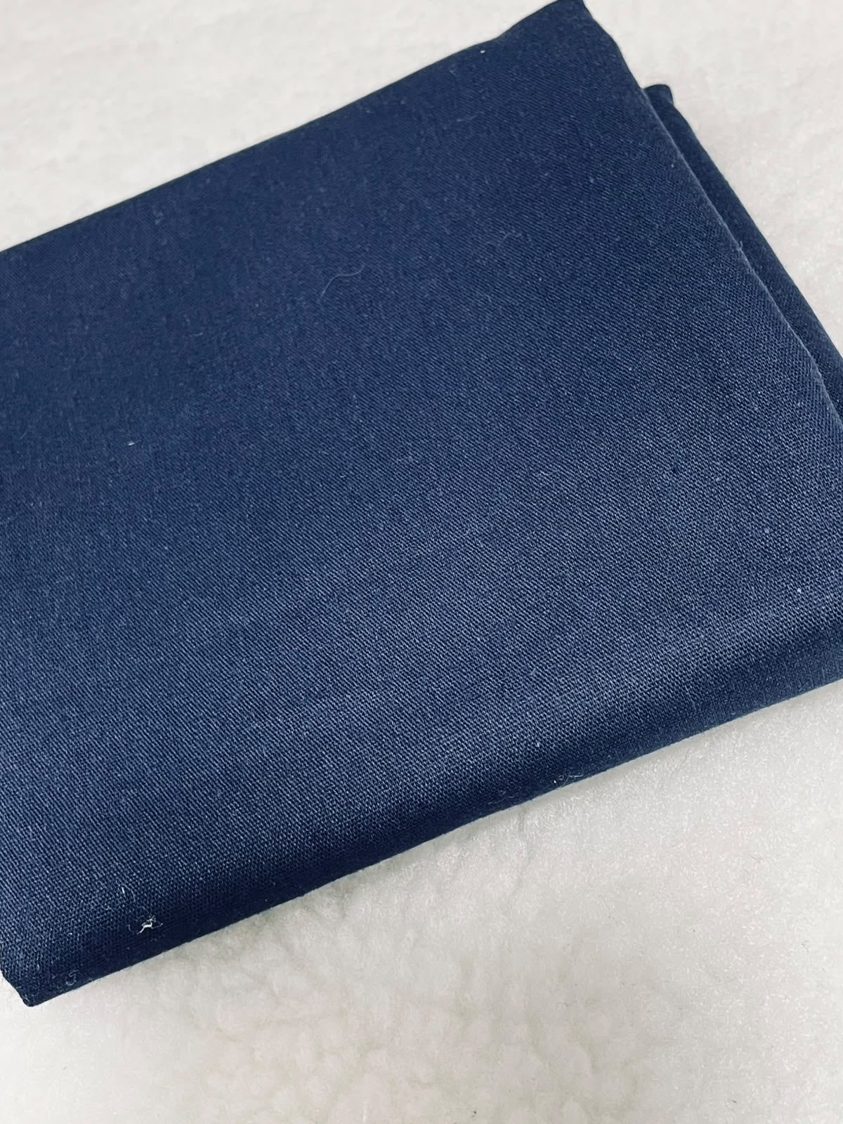 Tricoline 100% Algodón - TT068 Tinto LISO azul Marino (50 x 150)
