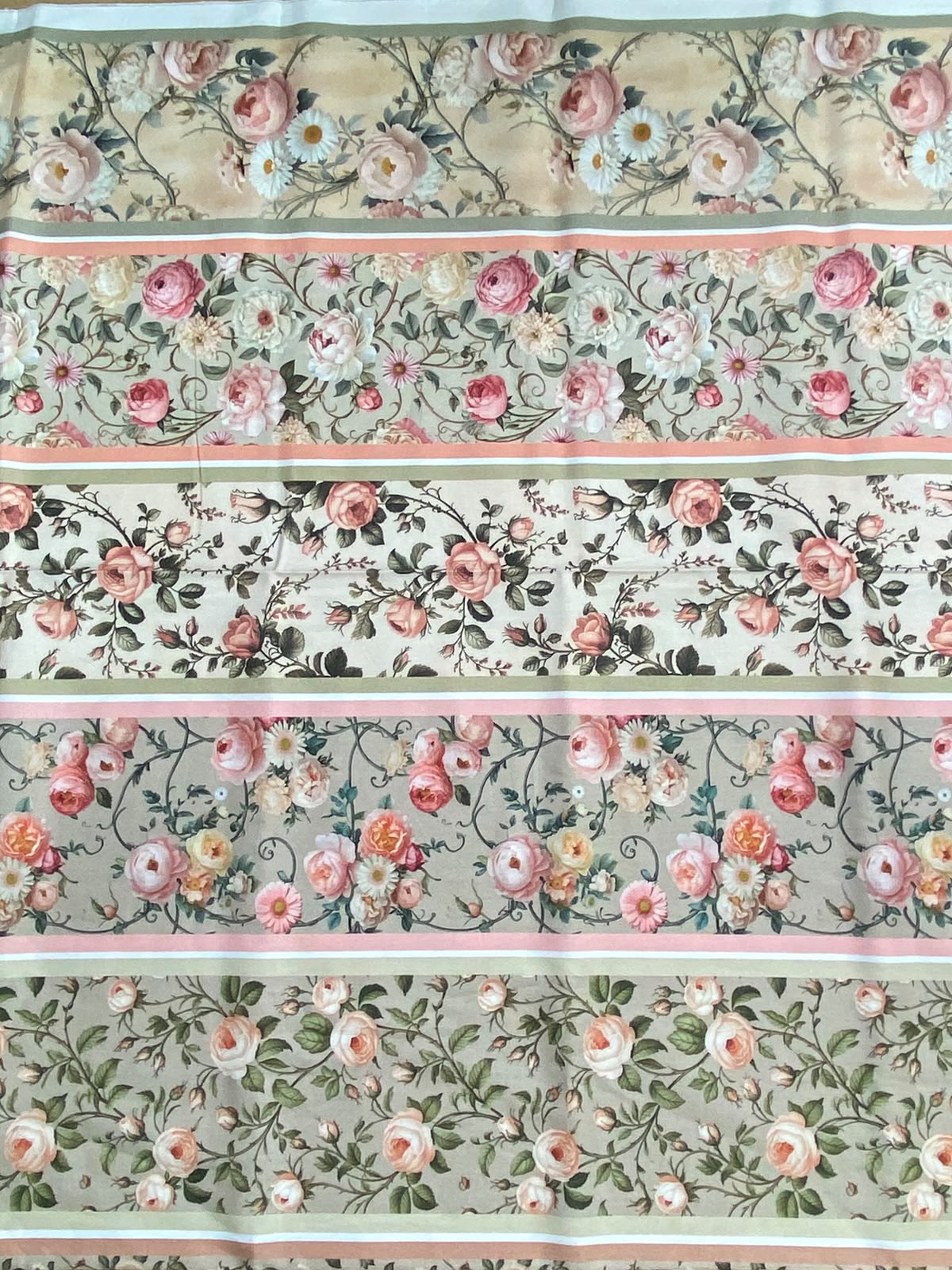 Tricoline 100% Algodón - CN025 Cenefas Floral 2 (50 x 150)