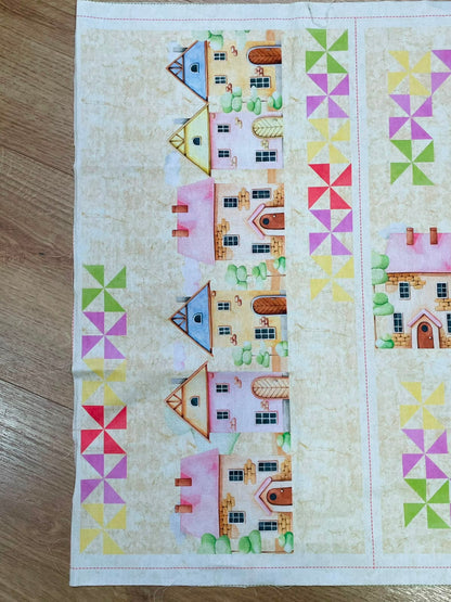 Tricoline 100% Algodón  - PT122 Patrón Panel Casitas Rosa (50 x 75)