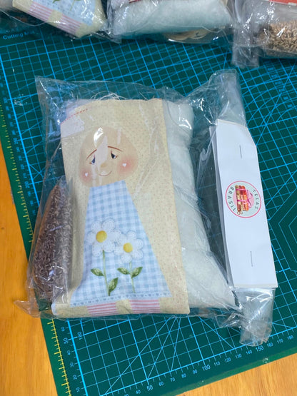 Mini Muñeca  - CP035 PACK - Arme tu mismo